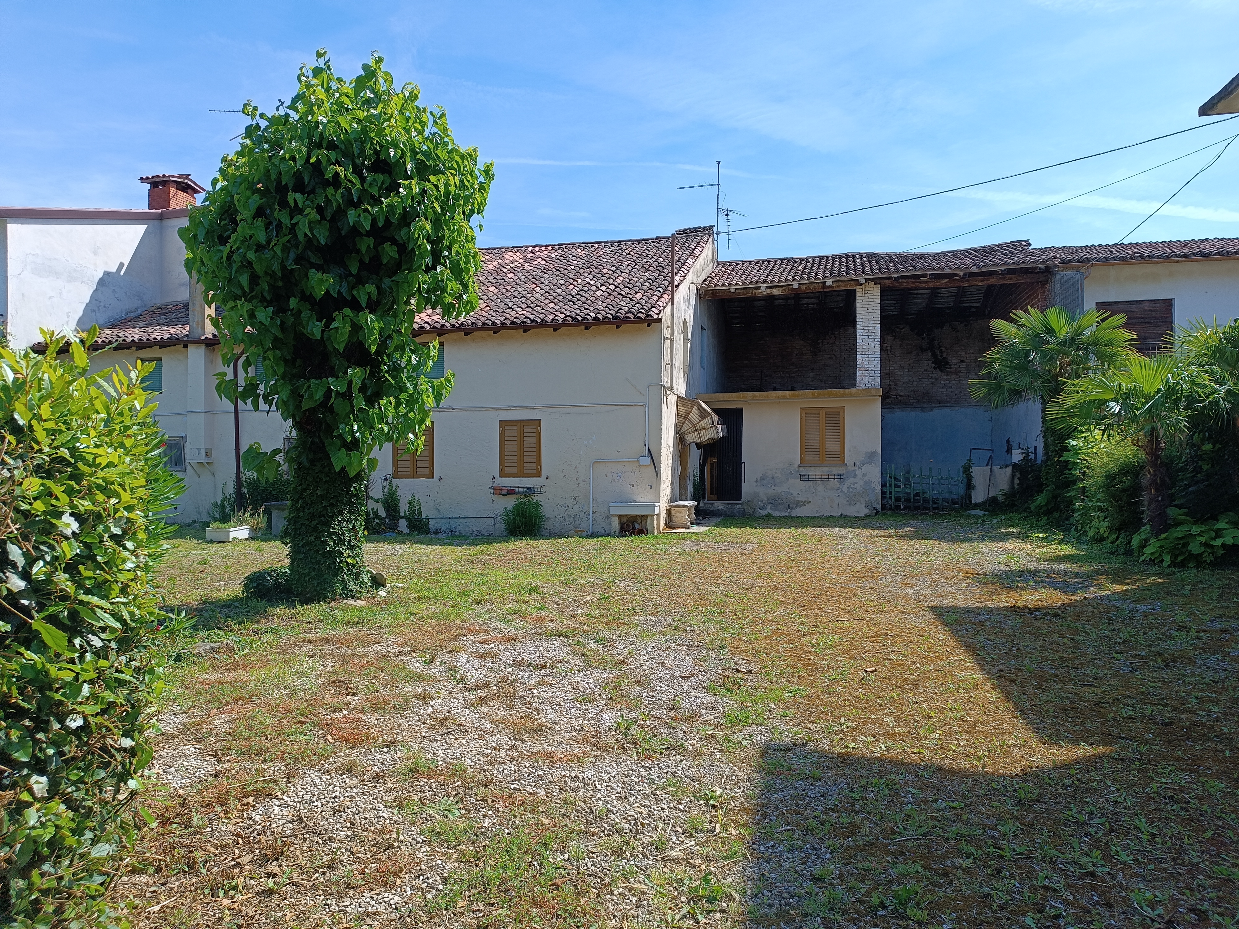 Immagine di RUSTICO CON GIARDINO ESCLUSIVO A SAN VITO AL TORRE