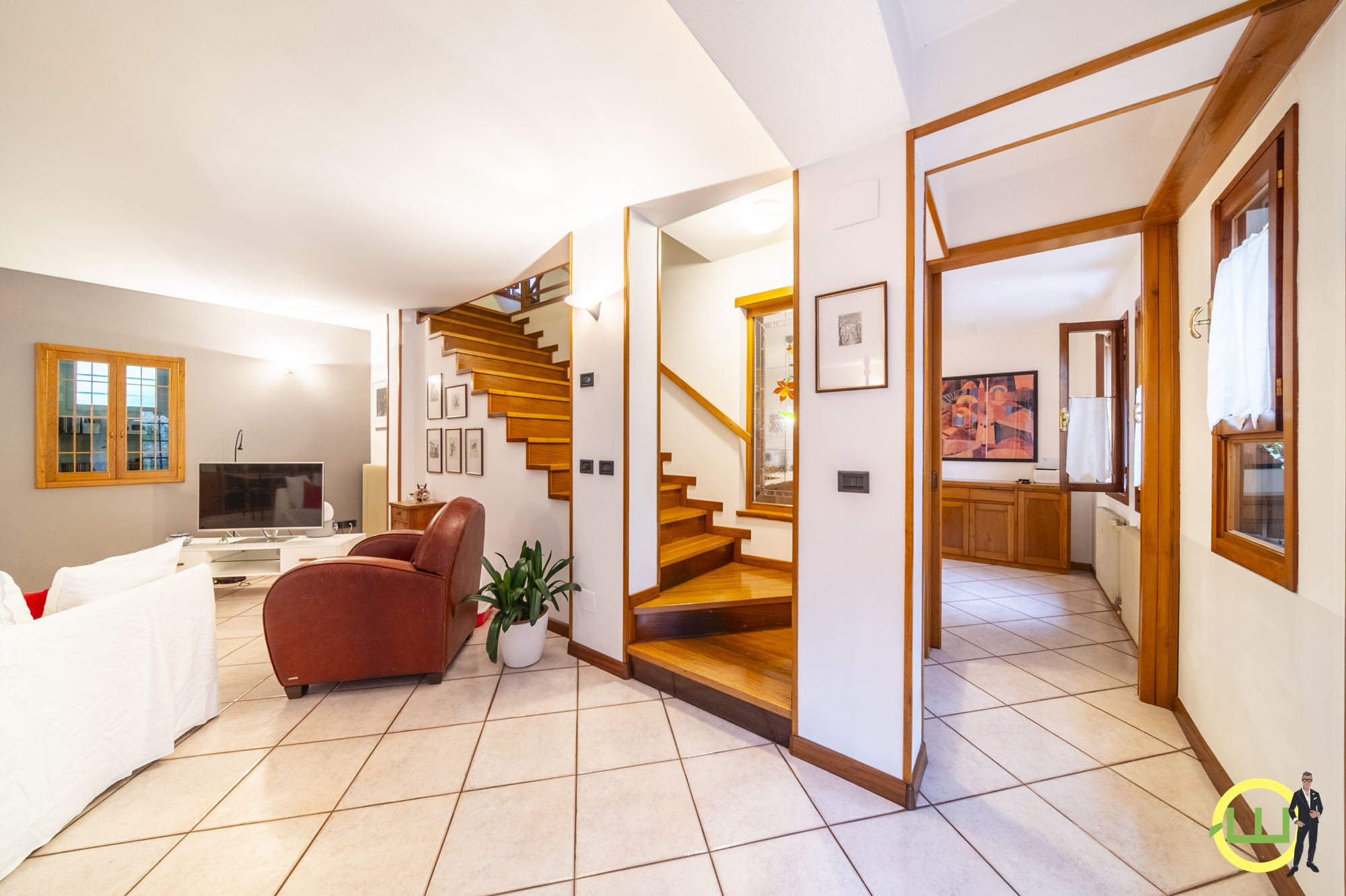Media numero 9 di  AMPIA CASA INDIPENDENTE CON GIARDINO A MORTEGLIANO