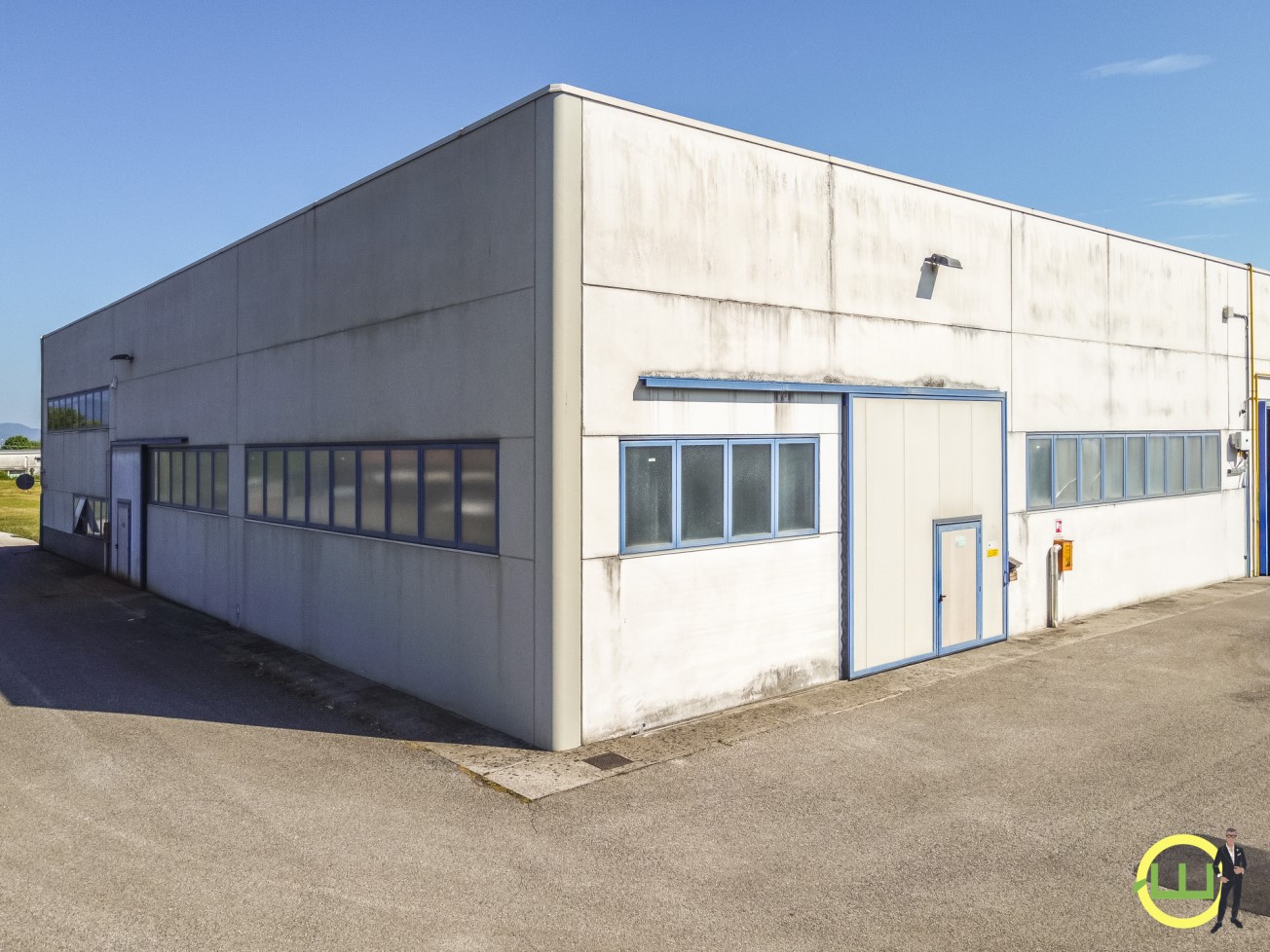 Media numero 28 di CAPANNONE + UFFICI (TRICESIMO)