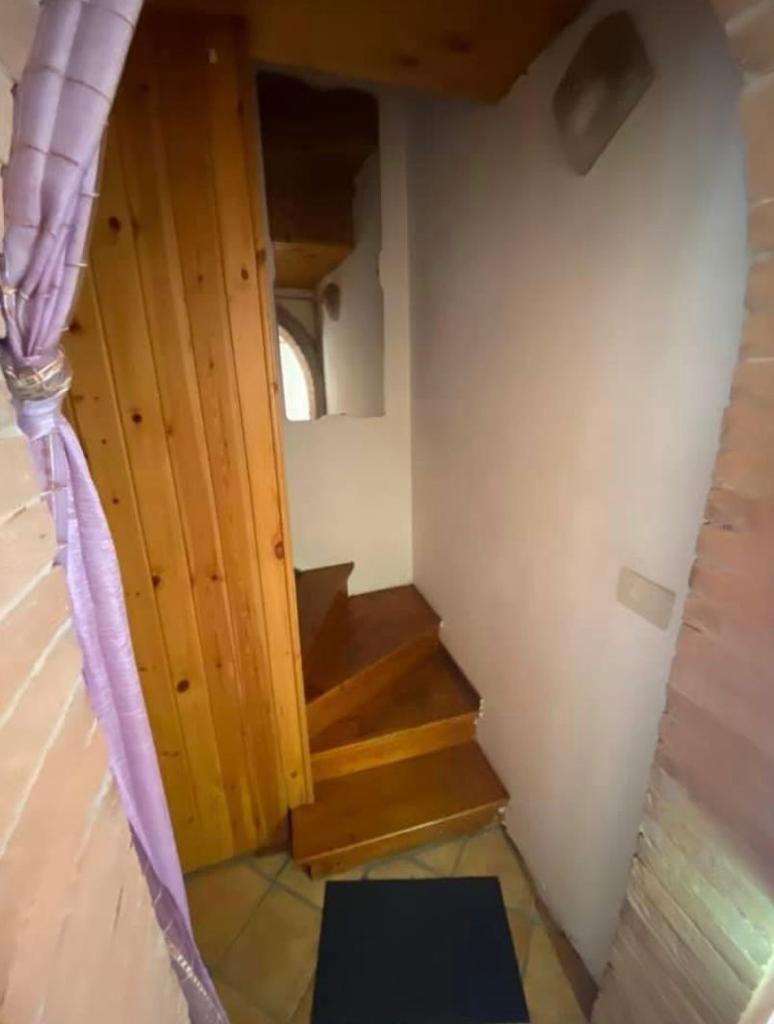 Media numero 7 di CASETTA ACCOSTATA IN CENTRO A CORMONS