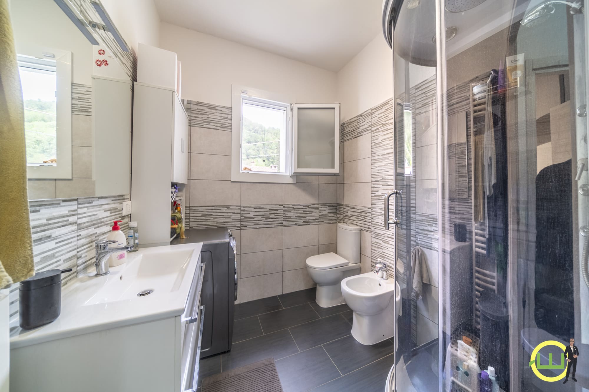 Media numero 17 di LUMINOSO APPARTAMENTO BICAMERE SENZA SPESE CONDOMINIALI IN CLASSE B A GORIZIA