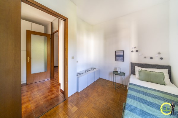 Media numero 16 di BICAMERE VIA GRAONET UD