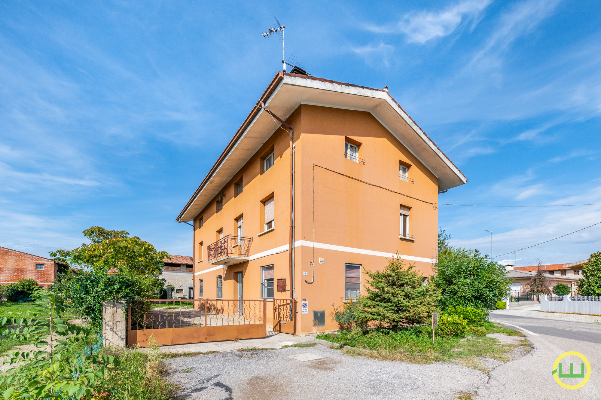 Immagine di LUMINOSA CASA INDIPENDENTE  A LESTIZZA