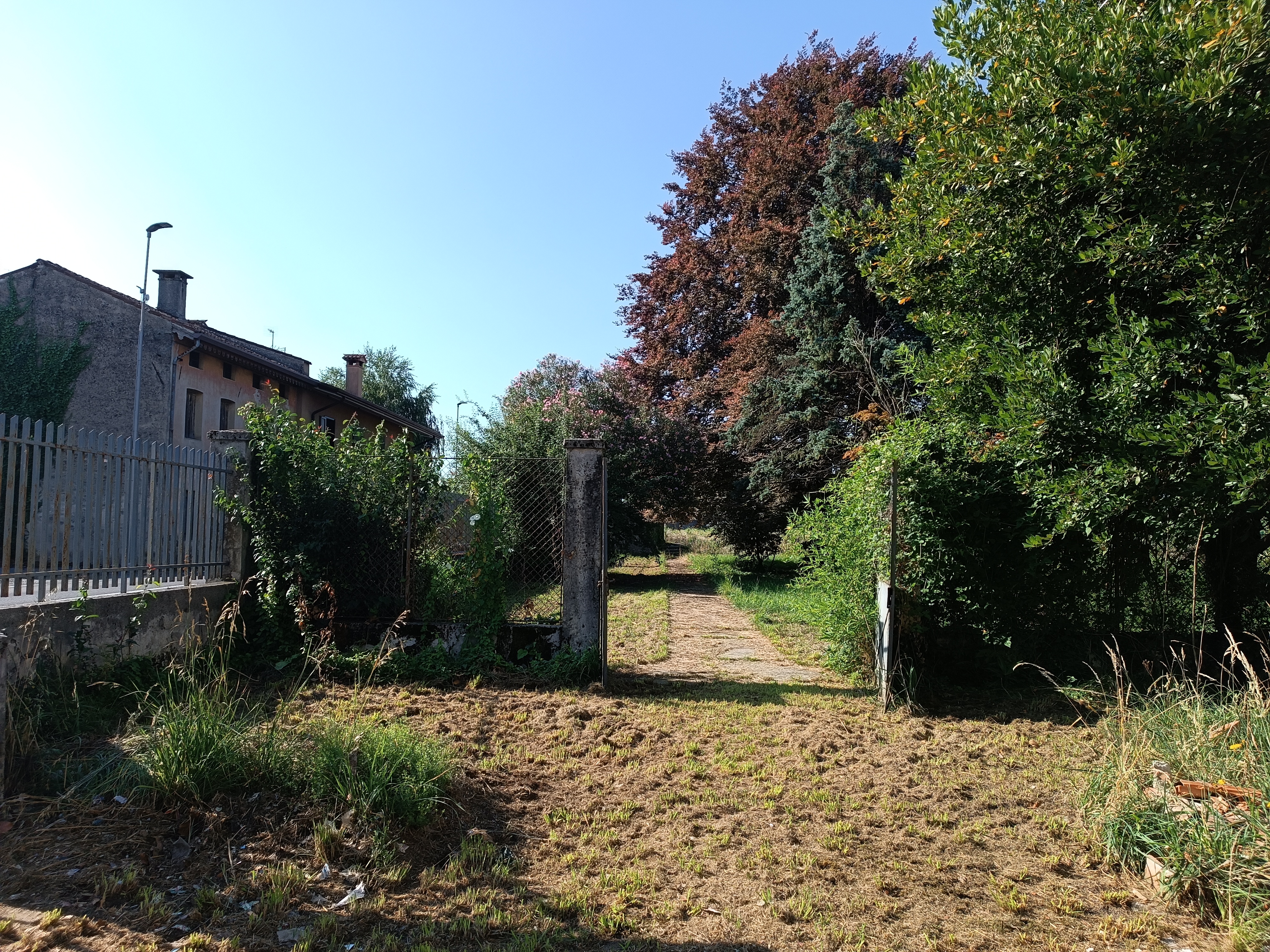 Media numero 44 di VILLA D'EPOCA CON STUPENDO PARCO A CORNO DI ROSAZZO