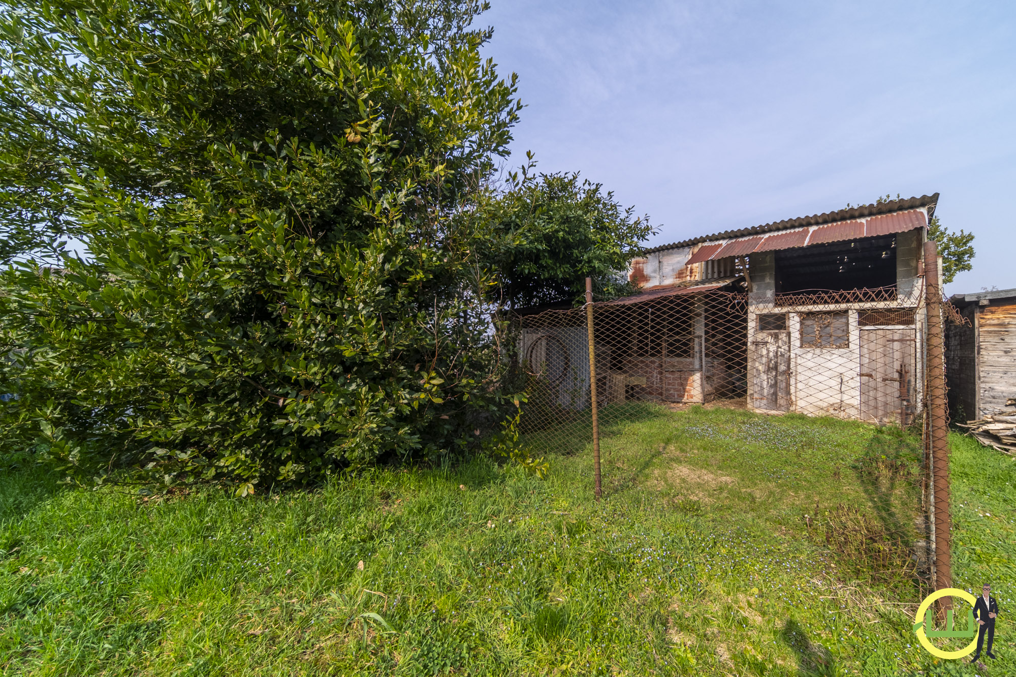 Media numero 31 di  TIPICA CASA INDIPENDENTE ANNI 60 A BERTIOLO