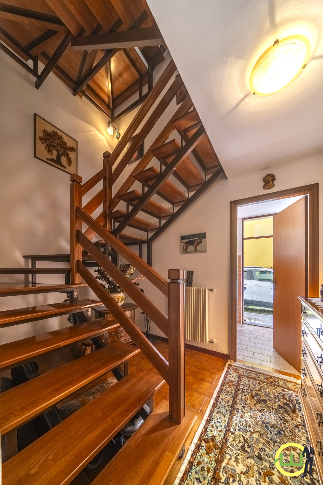 Immagine di CASA IN LINEA COMPLETAMENTE ARREDATA AD AVASINIS