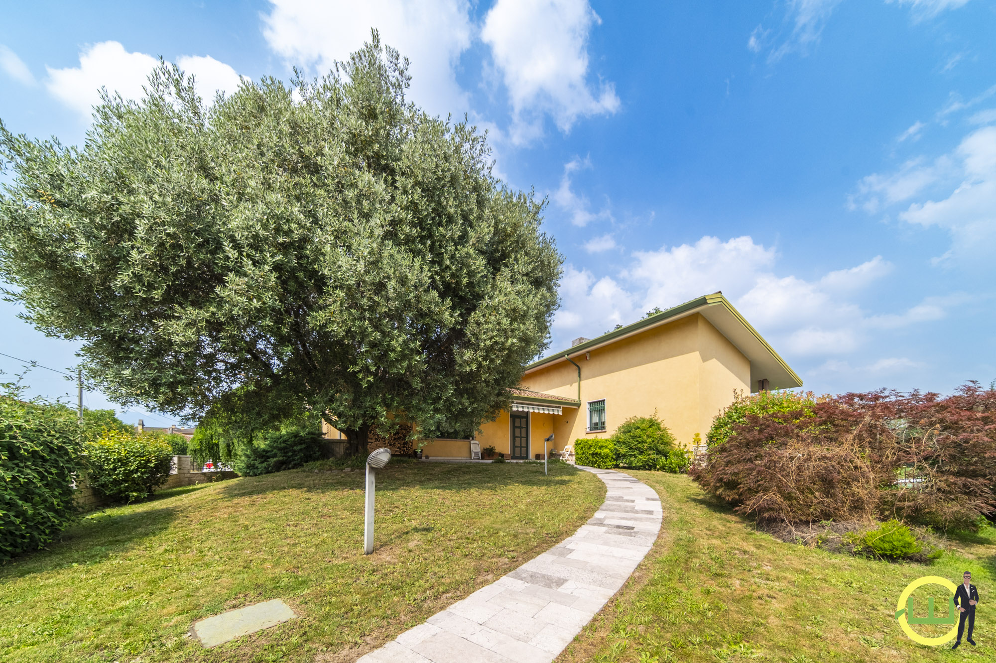 Immagine di OSOPPO VILLETTA INDIPENDENTE CON GIARDINO!