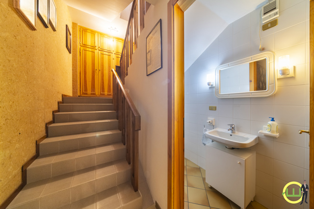 Media numero 13 di GEMONA DEL FRIULI PRESTIGIOSA VILLA DI 390 MQ!