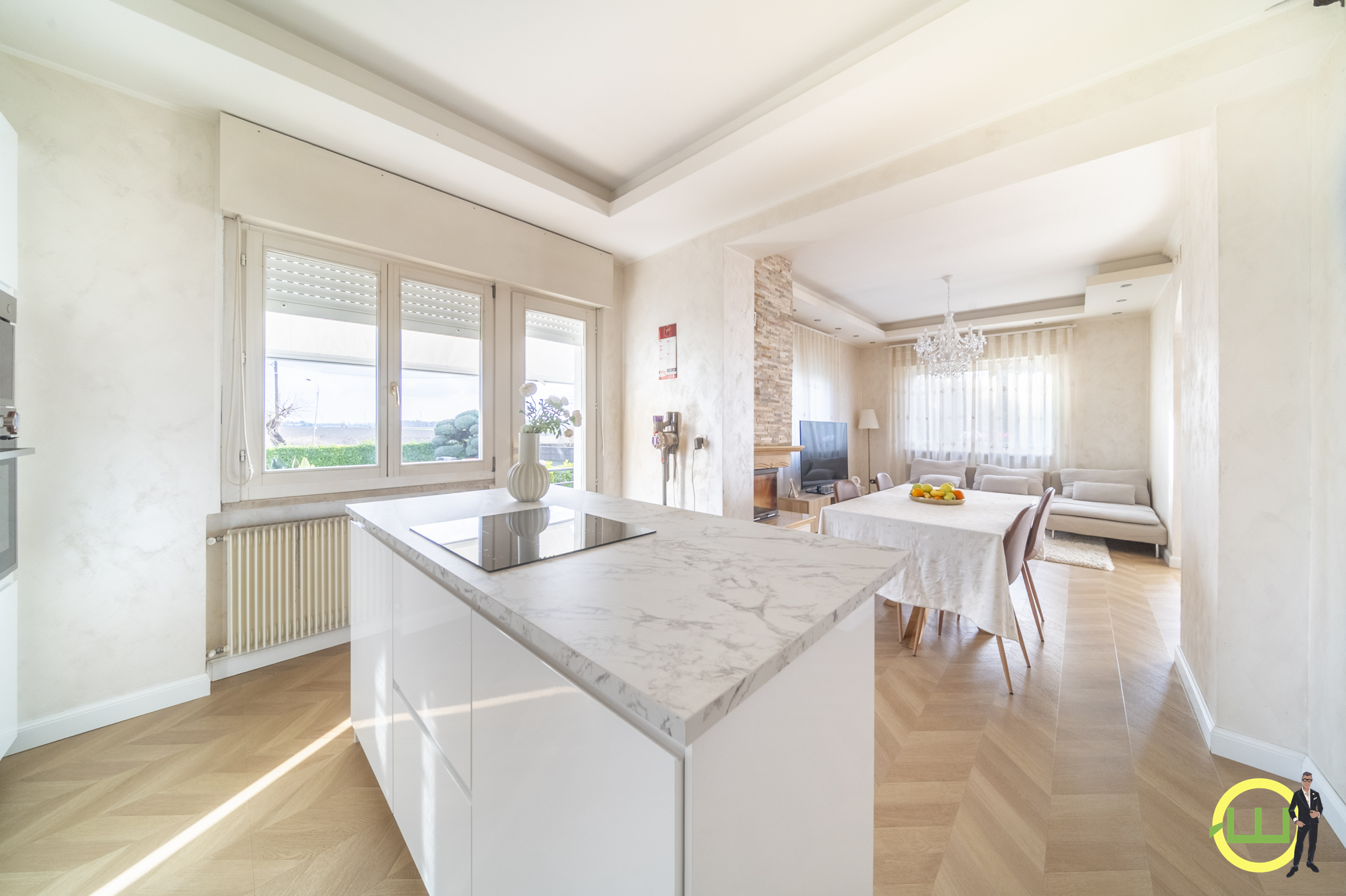 Media numero 8 di VILLA SINGOLA CON GIARDINO ESCLUSIVO A MANZINELLO