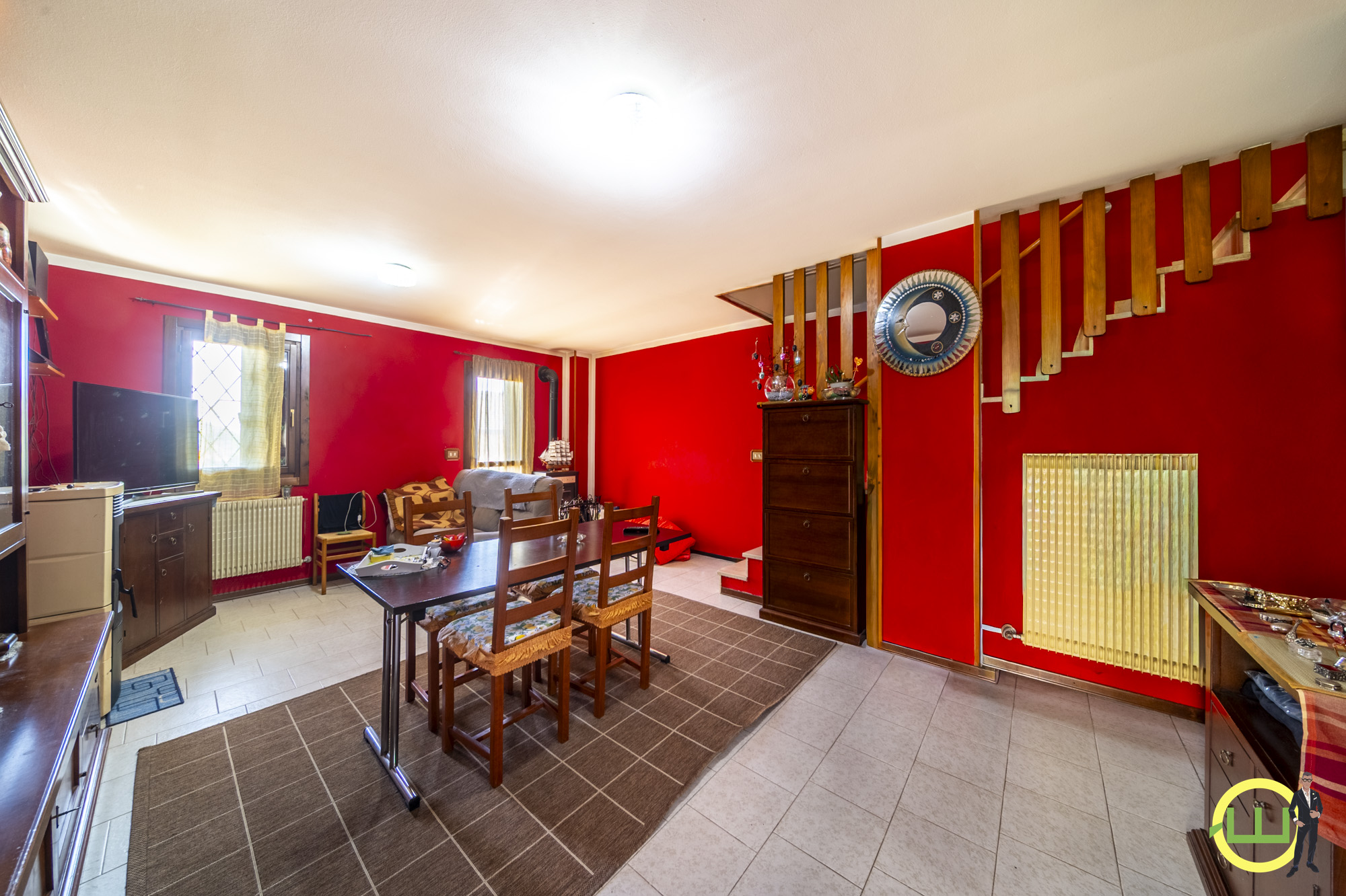 Media numero 3 di VILLETTA DI TESTA CON TAVERNA E AMPI SPAZI A MONTENARS 