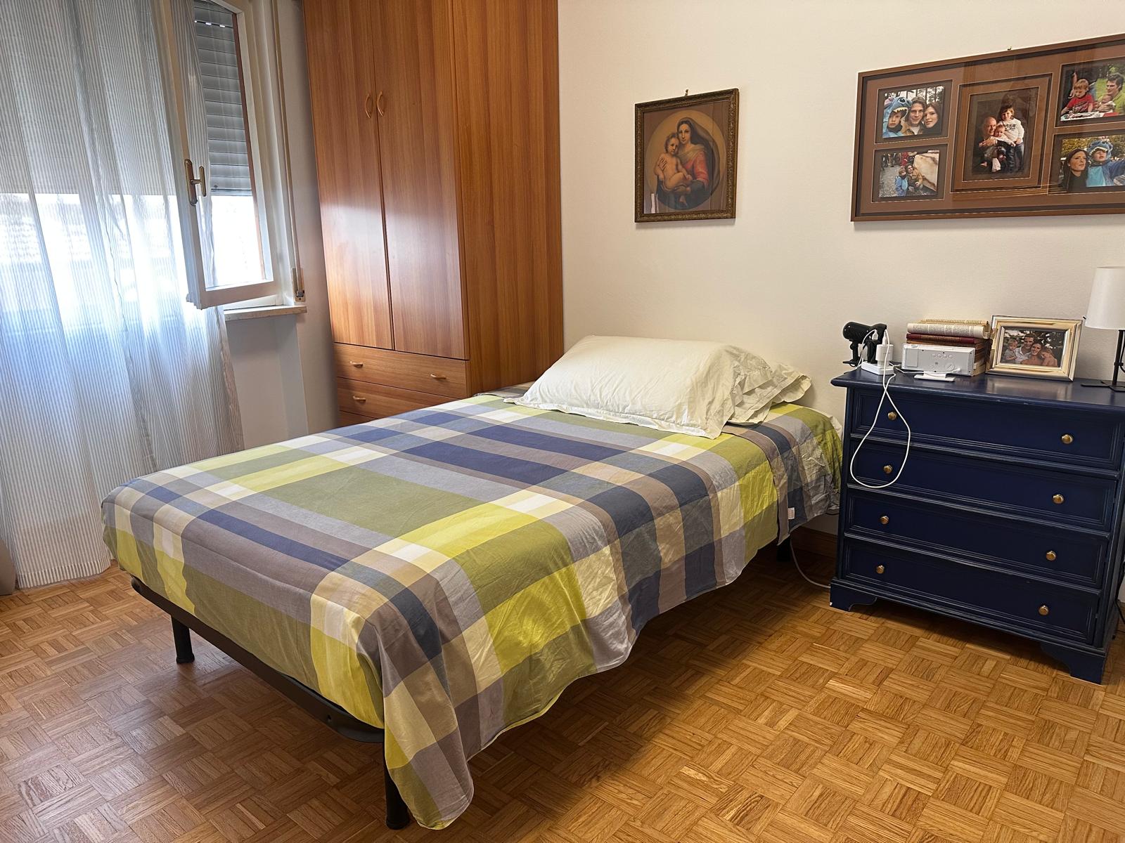 Media numero 10 di AMPIO MINIAPPARTAMENTO NUDA PROPRIETA' UD