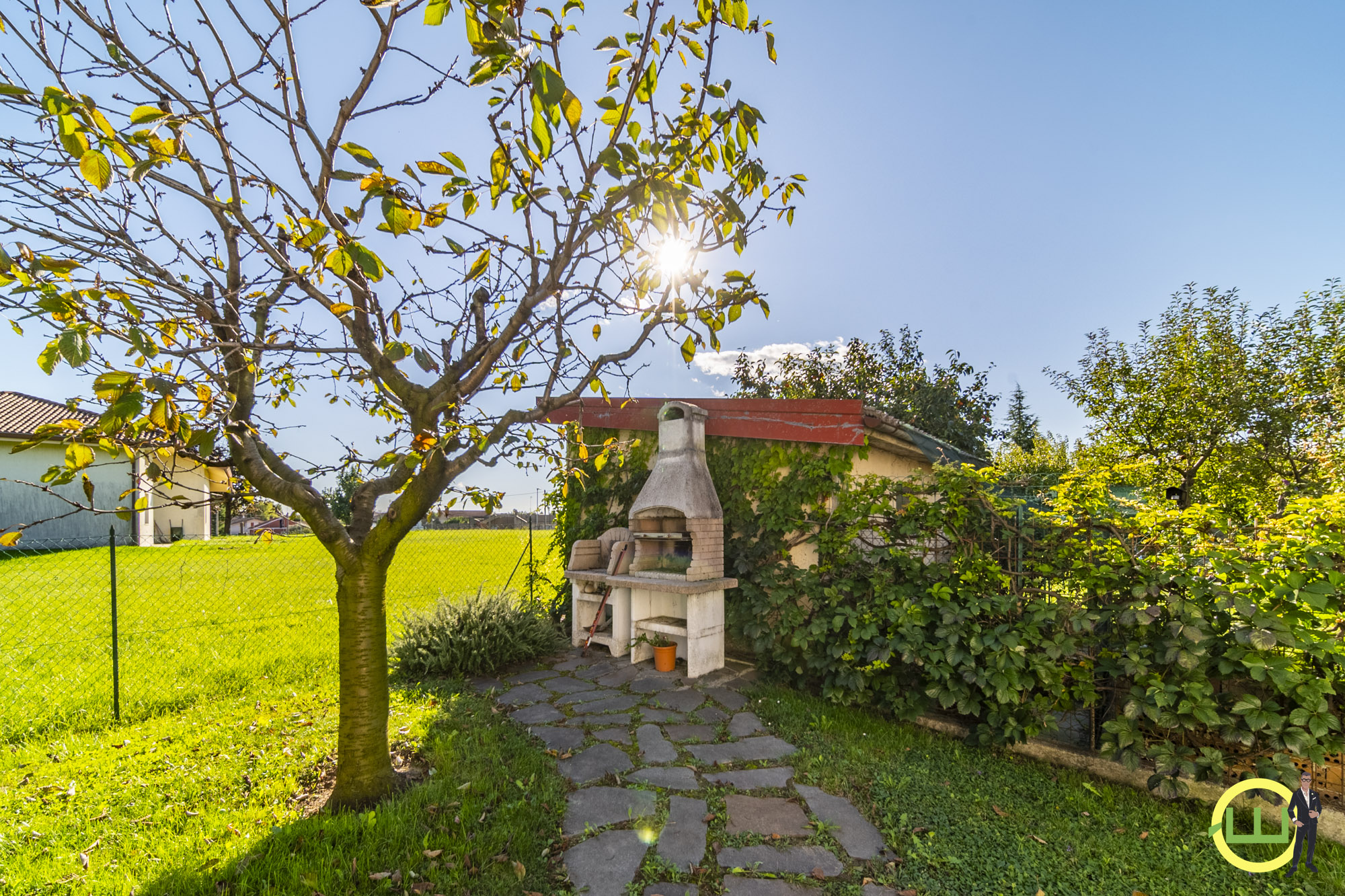 Media numero 18 di VILLA CLASSE A2 A MAJANO: DESIGN ESCLUSIVO E DOTAZIONI D'AVANGUARDIA