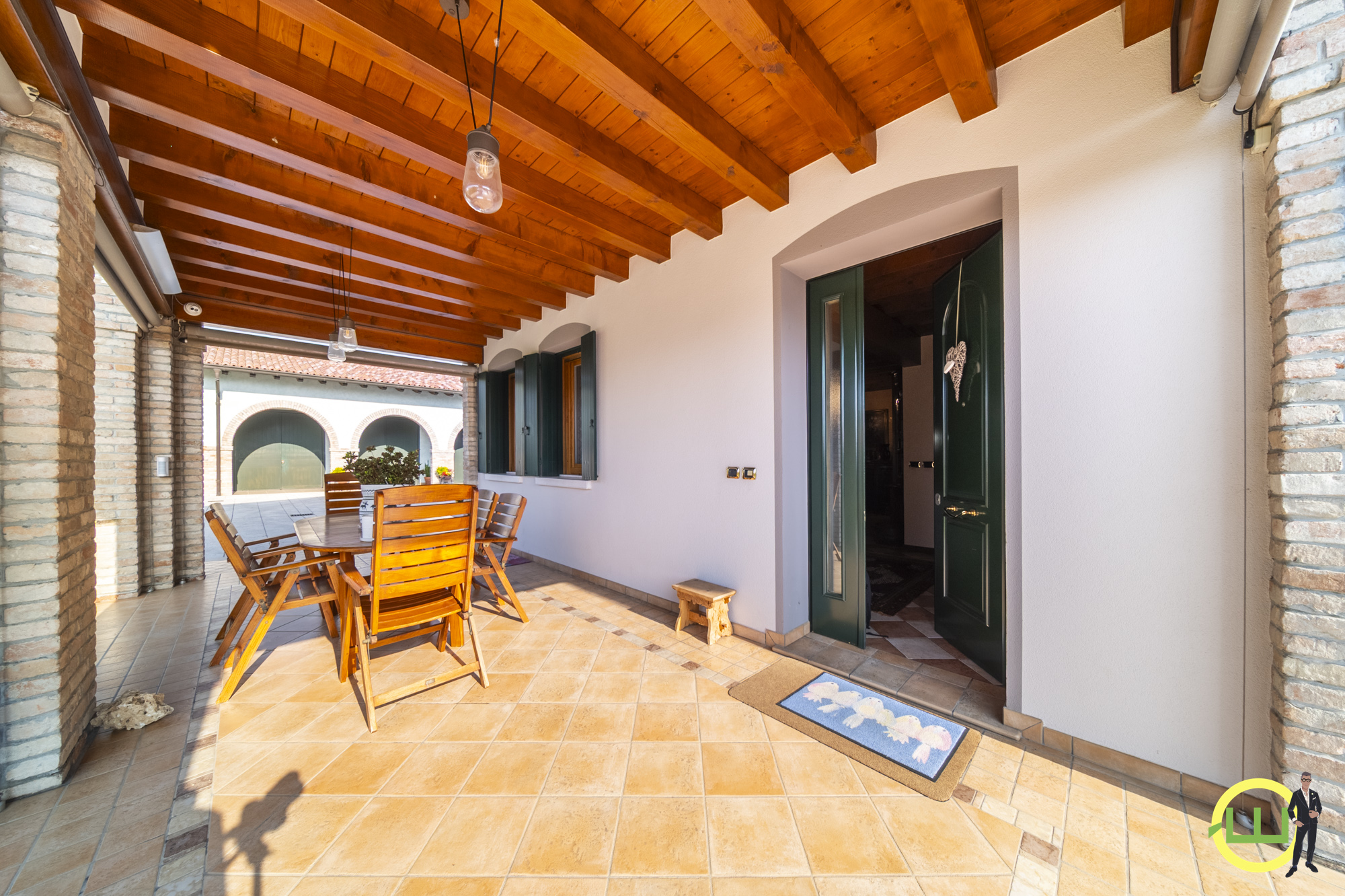 Media numero 6 di MERAVIGLIOSA VILLA CON DEPANDANCE A PORTOGRUARO