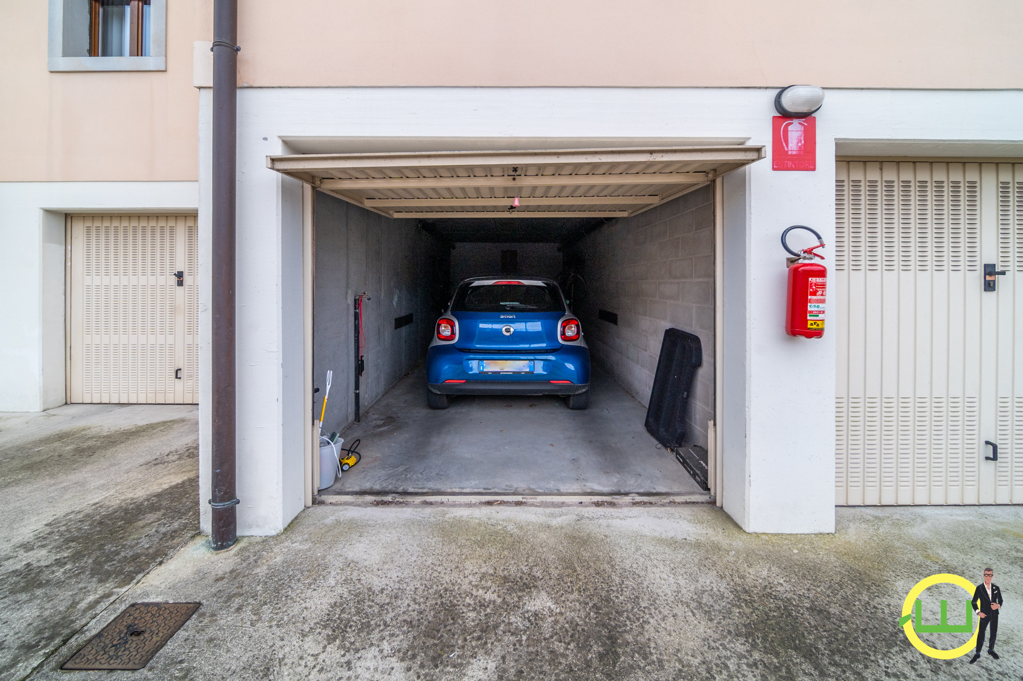 Media numero 22 di UDINE SPLENDIDO BICAMERE BISERVIZI CON GARAGE!
