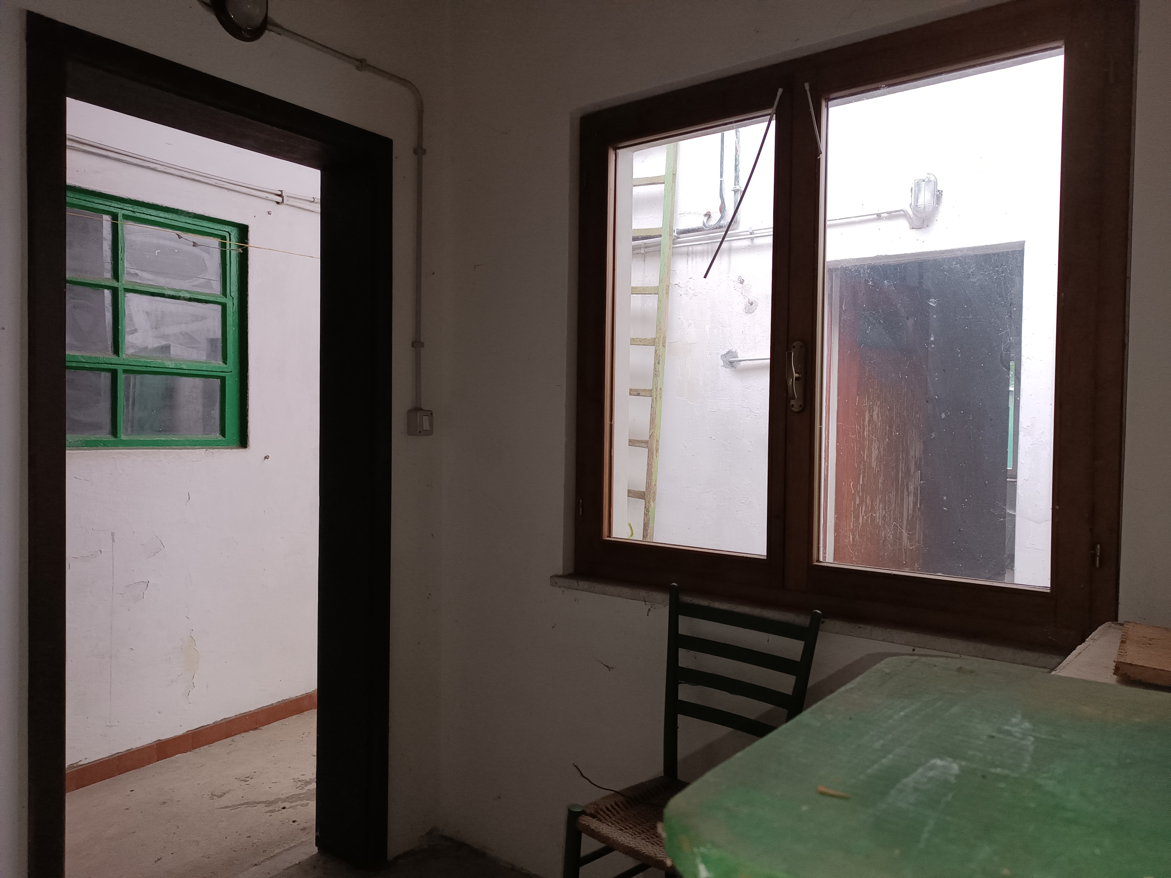 Media numero 14 di VENDUTA LA CASA DI TESTA CON VERDE ESCLUSIVO IN CENTRO A CORMONS