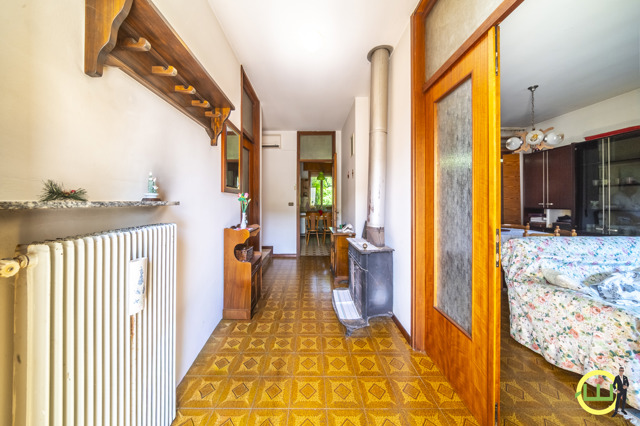 Media numero 4 di VILLA SINGOLA SU UNICO LIVELLO CON 3 CAMERE DA LETTO A CORMONS