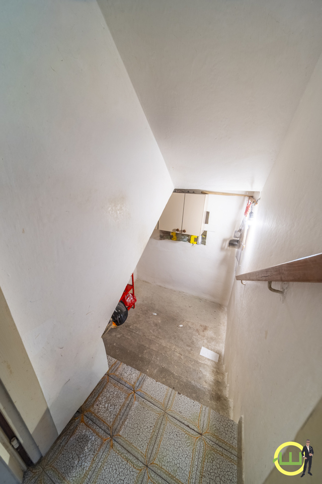 Media numero 15 di STORICA CASA ACCOSTATA CON TRE CAMERE, GARAGE E GIARDINO A POCENIA