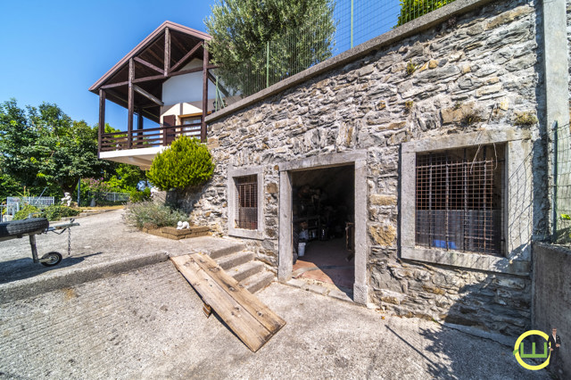 Media numero 47 di BUJA CASA INDIPENDENTE IN ZONA ESCLUSIVA