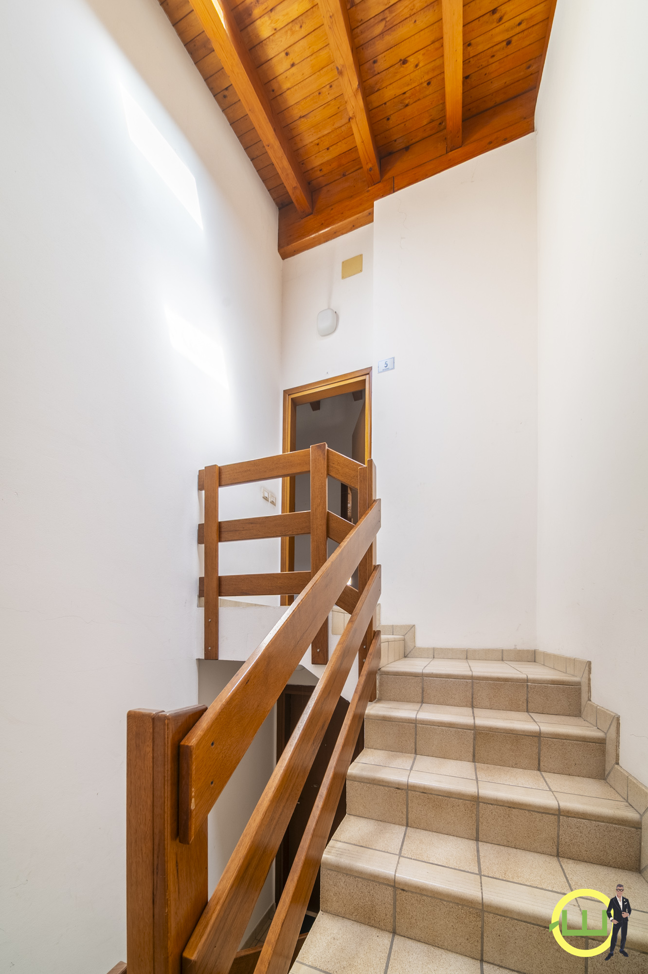 Media numero 26 di LUMINOSO ED AMPIO TRICAMERE IN PIENO CENTRO A RIVIGNANO