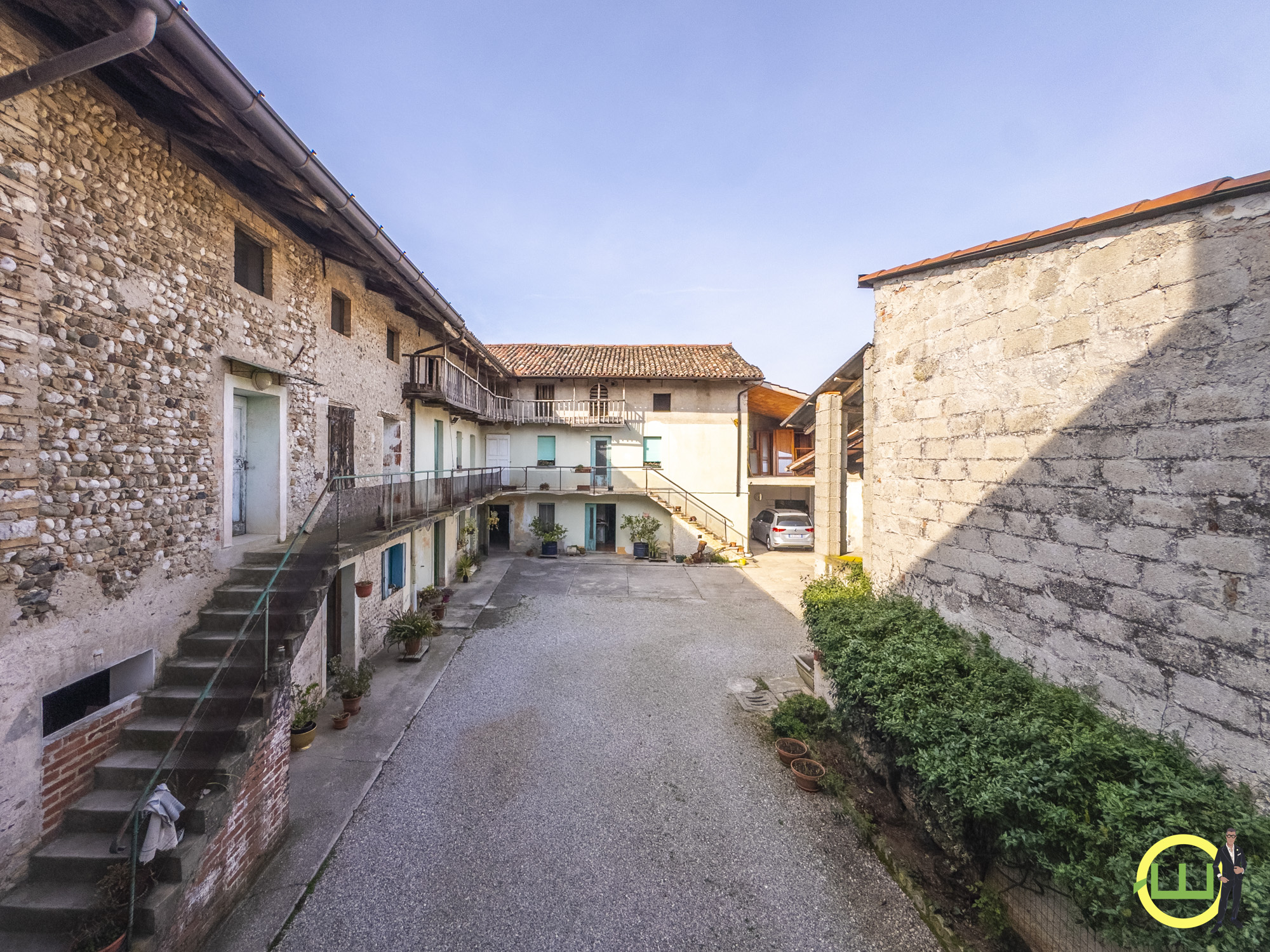 Media numero 17 di TERRATETTO TRICAMERE CON AMPIA CORTE ESCLUSIVA A SEDEGLIANO