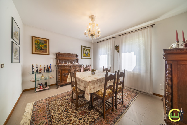 Media numero 9 di GEMONA DEL FRIULI PRESTIGIOSA VILLA DI 390 MQ!