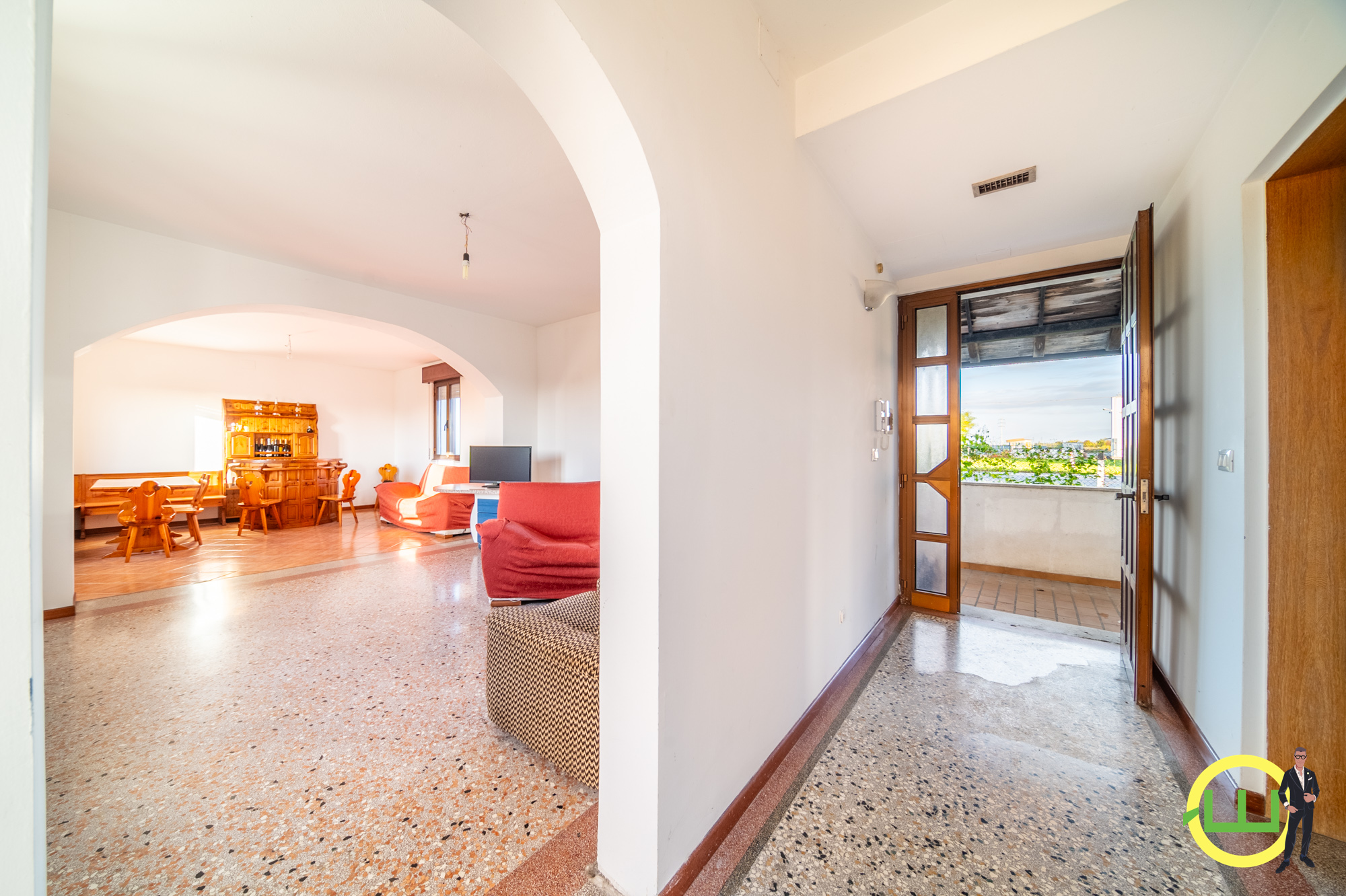 Media numero 3 di LUMINOSA CASA INDIPENDENTE CON DEPOSITO E AMPIO GIARDINO A SAN VITO AL TAGLIAMENTO