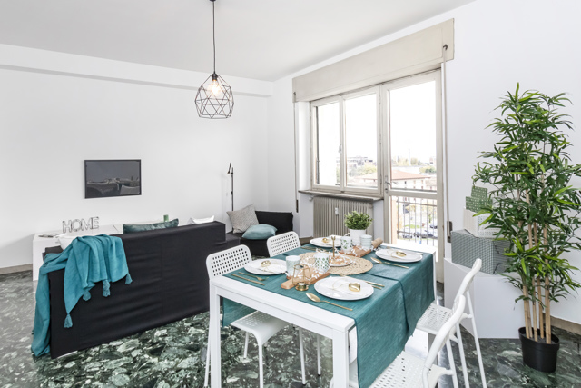 Media numero 1 di BICAMERE PIANO ALTO LUMINOSO TERRAZZA CENTRO UD