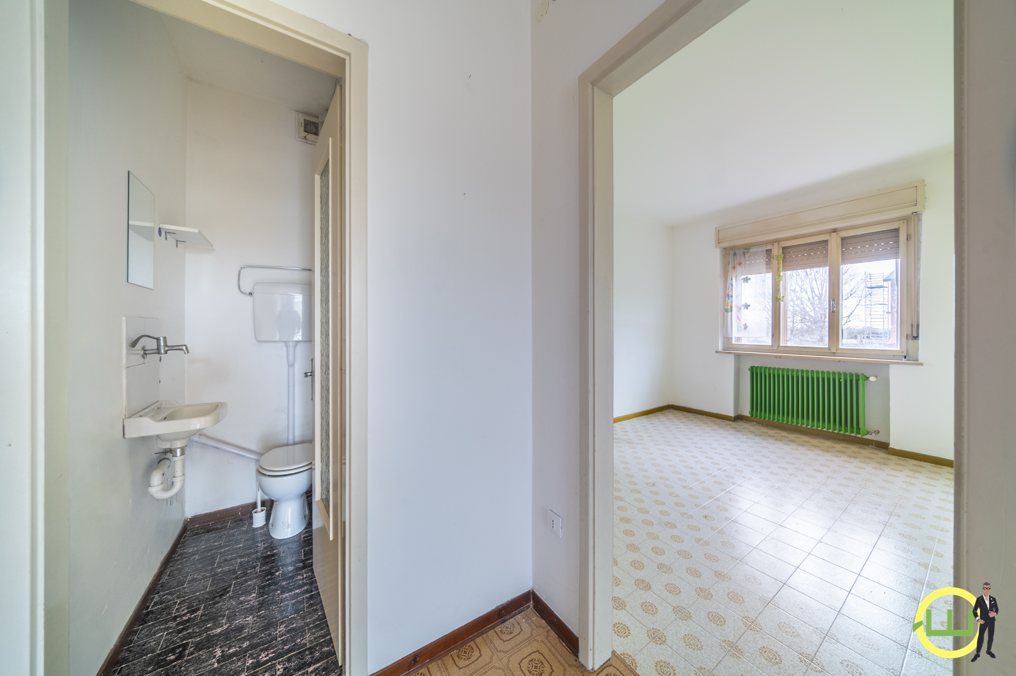 Media numero 32 di SPAZIOSA VILLA CON GIARDINO DA SOGNO A CAPRIVA DEL FRIULI