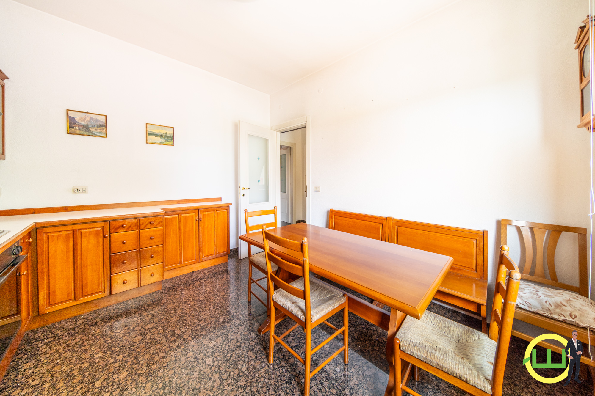 Media numero 12 di VILLA ACCOSTATA DA UN LATO CON SPAZIOSO ESTERNO A MANZINELLO