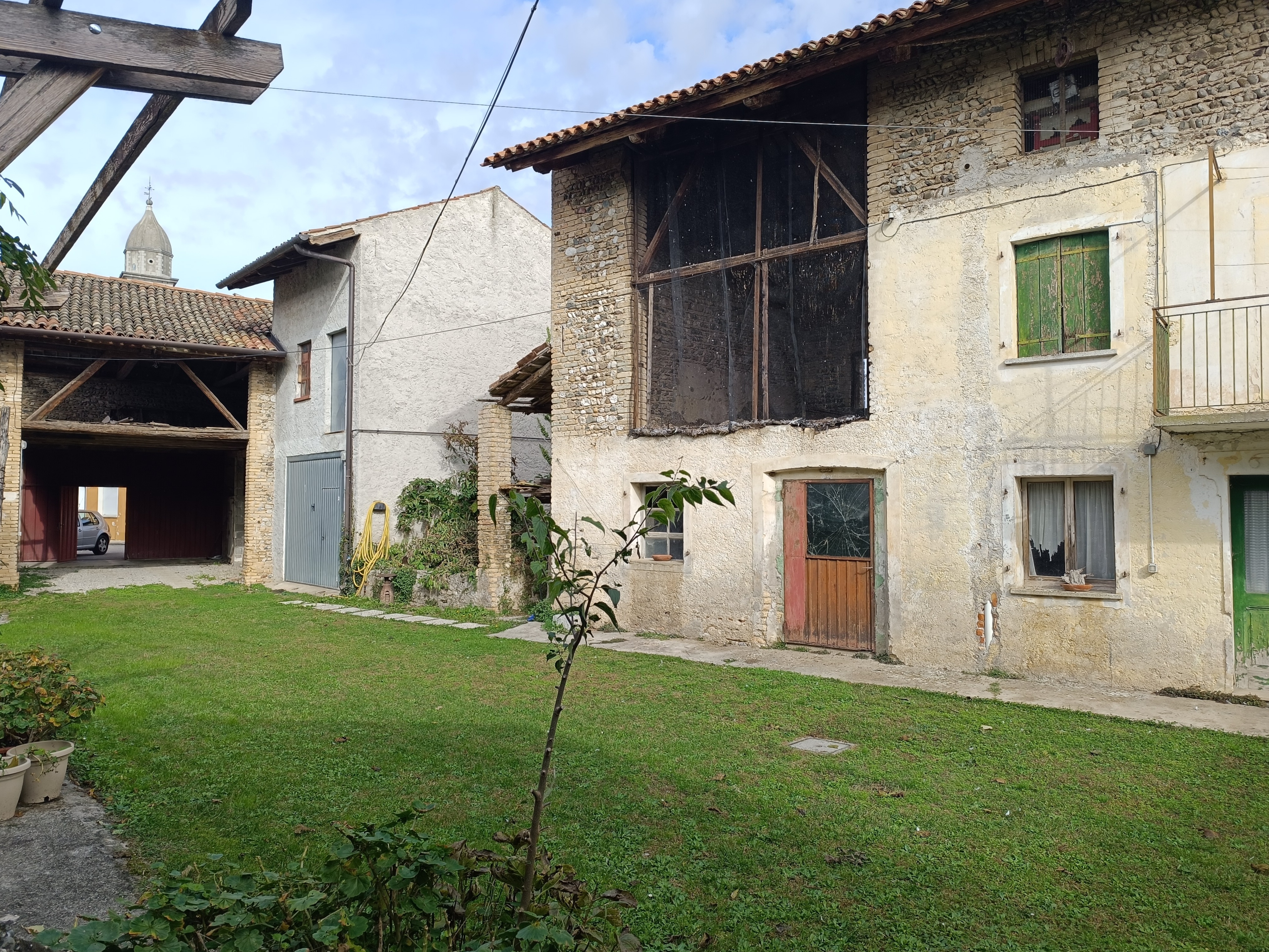 Media numero 36 di CARATTERISTICO TERRATETTO CON AREA VERDE A BEANO