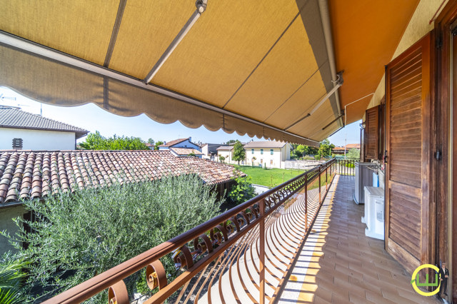 Media numero 13 di CASA INDIPENDENTE CON DEPANDACE POZZUOLO DEL FRIULI
