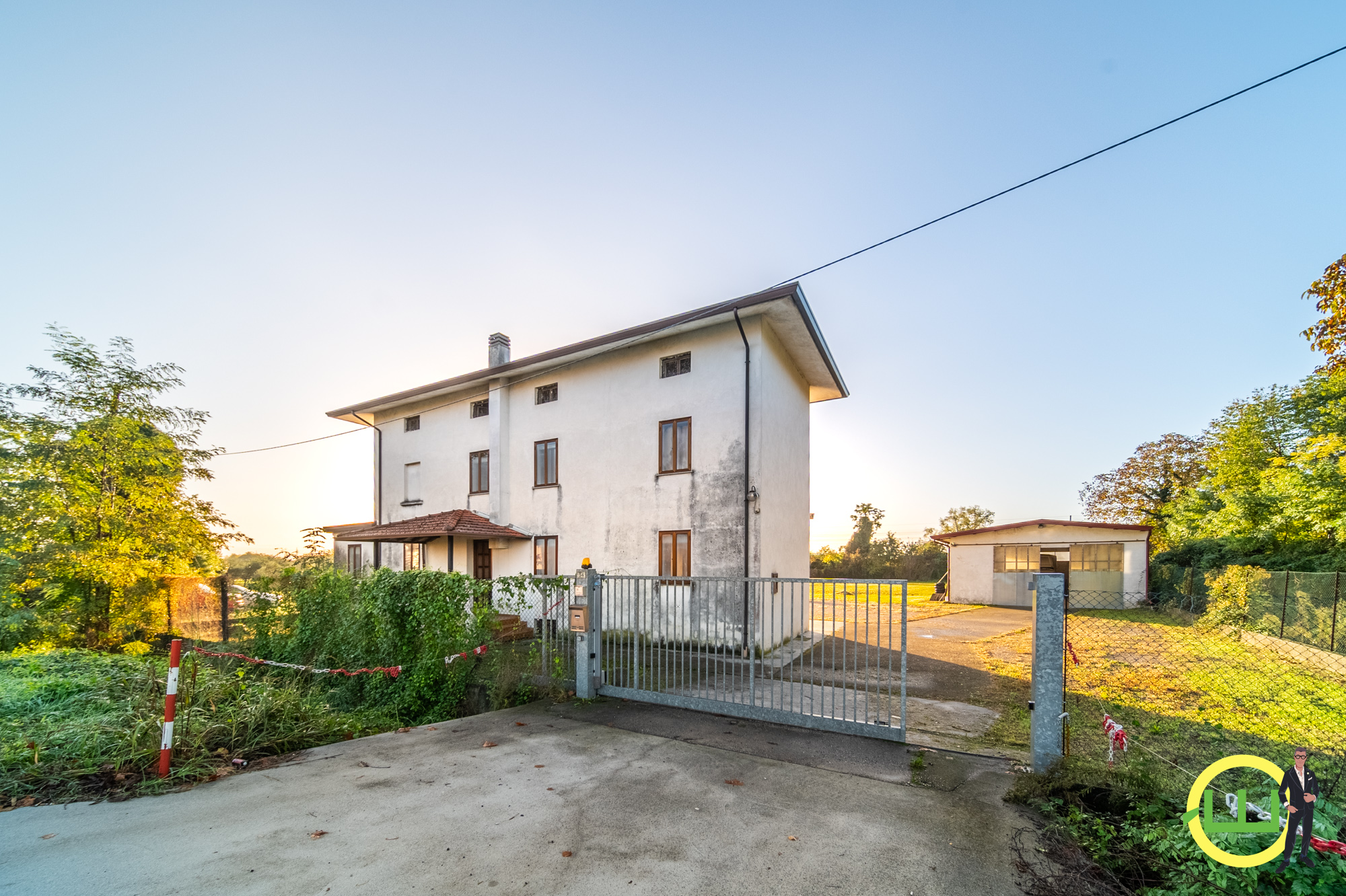 Media numero 41 di LUMINOSA CASA INDIPENDENTE CON DEPOSITO E AMPIO GIARDINO A SAN VITO AL TAGLIAMENTO