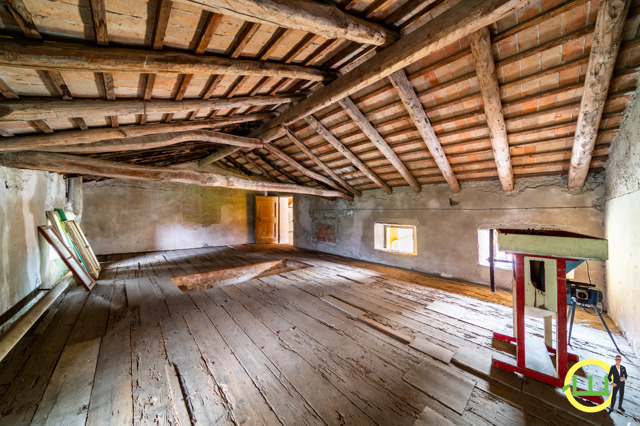 Media numero 29 di CASA INDIPENDENTE CON AMPIO ACCESSORIO E TERRENO ESCLUSIVO a San Daniele del Friuli