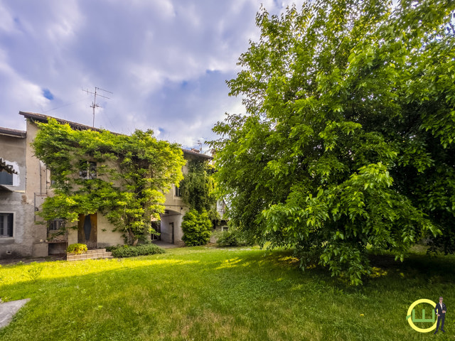 Media numero 38 di SPLENDIDA CASA DAL RECUPERO DALL ARCHITETTURA ANTICA/MODERNA (S.MARTINO AL TAGLIAMENTO)