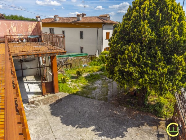 Media numero 29 di APPARTAMENTO 4 CAMERE + NEGOZIO REANA DEL ROJALE