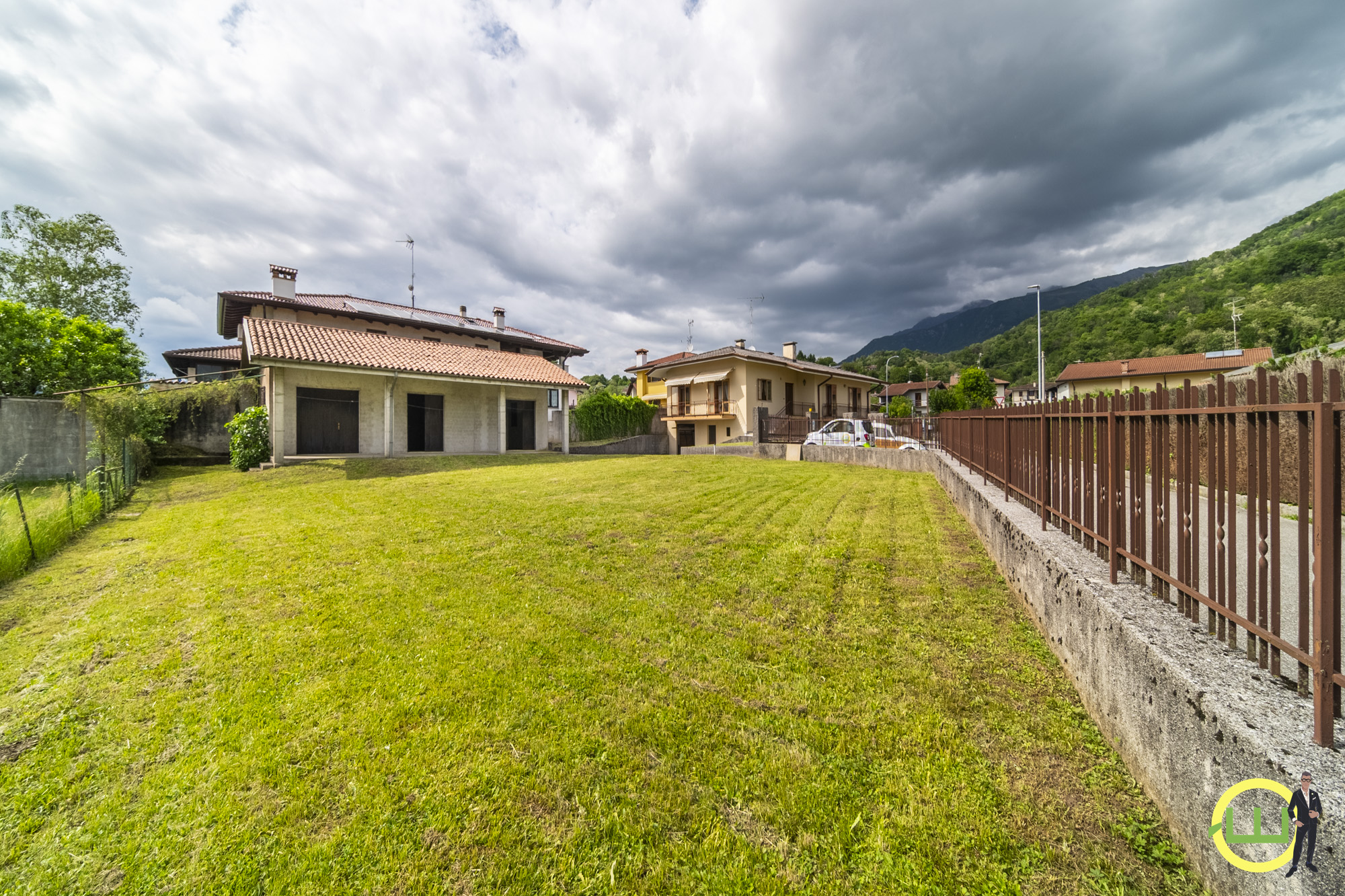Media numero 5 di VILLETTA INDIPENDENTE CON GIARDINO!