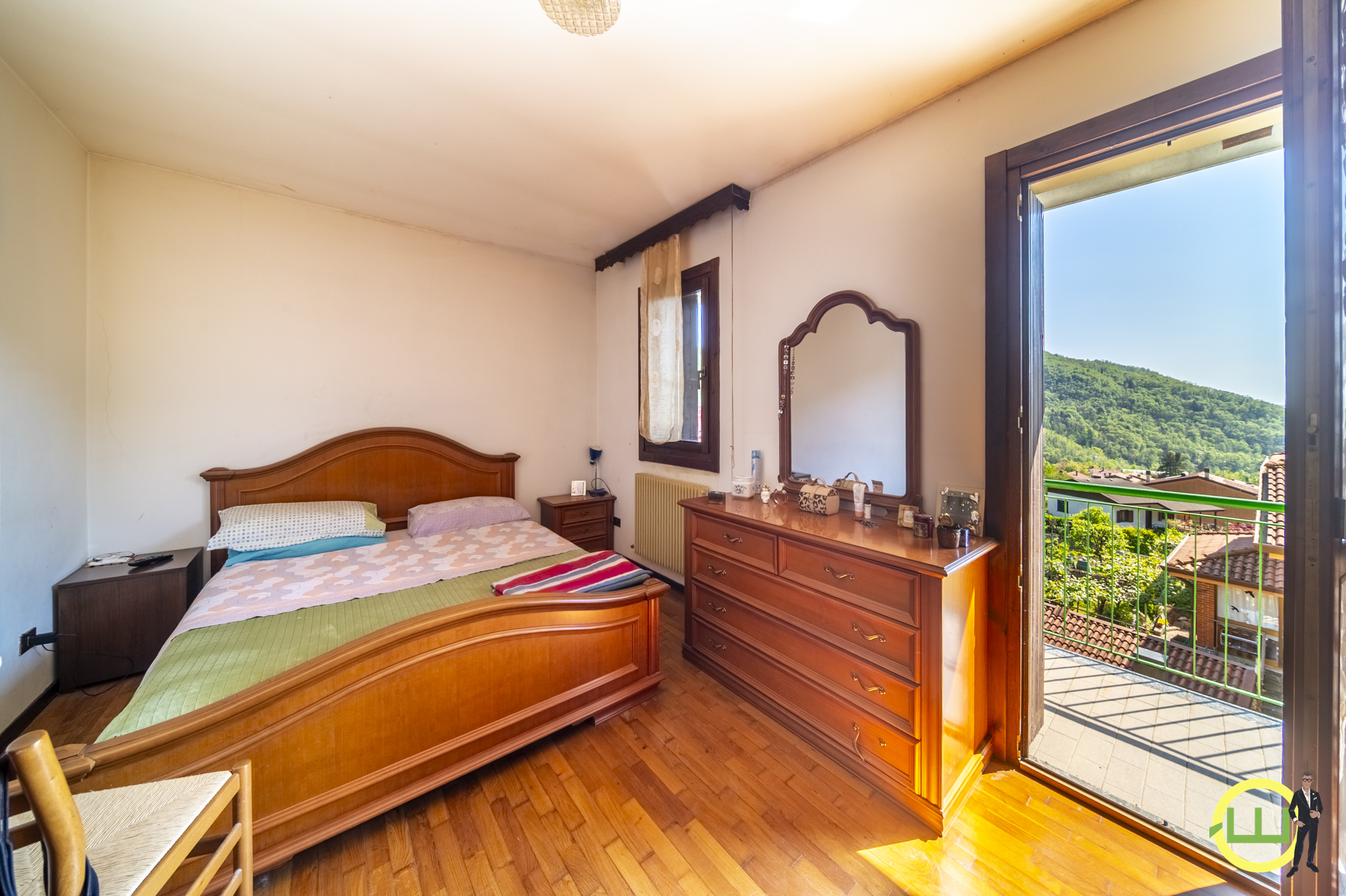 Media numero 16 di VILLETTA DI TESTA CON TAVERNA E AMPI SPAZI A MONTENARS 