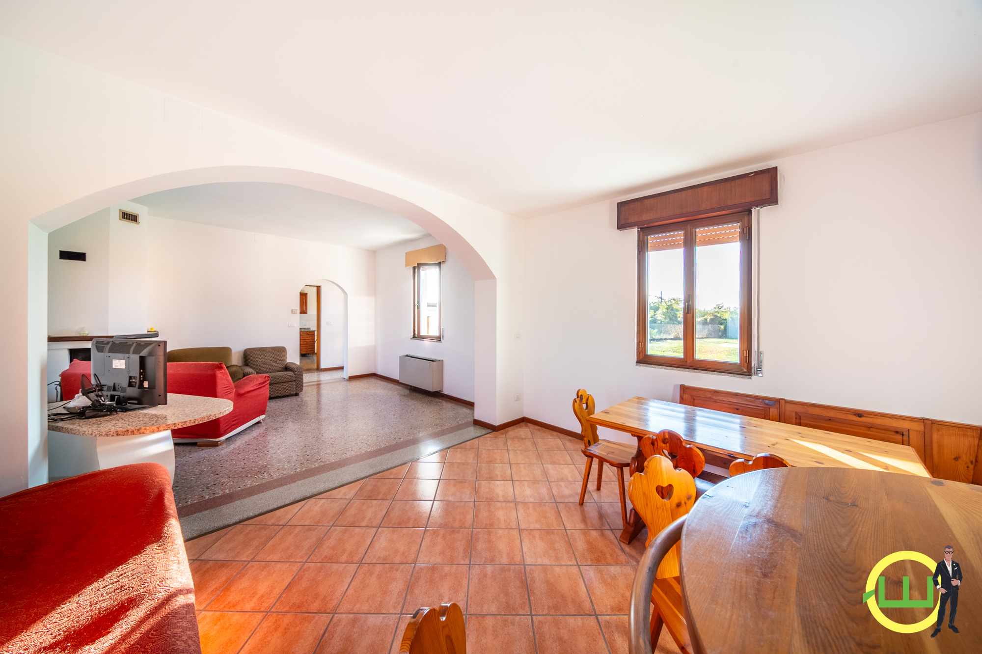 Media numero 6 di LUMINOSA CASA INDIPENDENTE CON DEPOSITO E AMPIO GIARDINO A SAN VITO AL TAGLIAMENTO