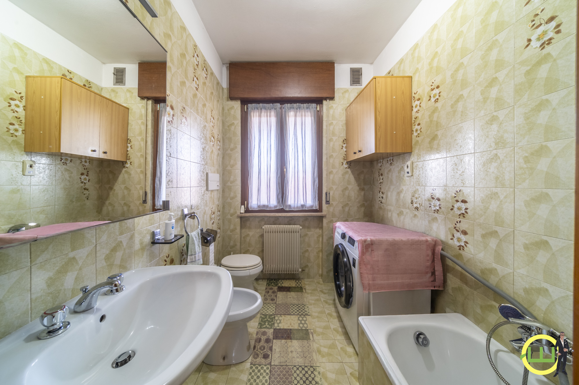 Media numero 15 di QUADRILOCALE DI COMODA METRATURA A POVOLETTO!