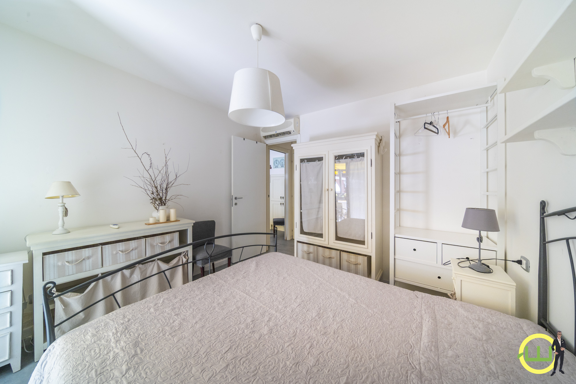 Media numero 11 di ESCLUSIVO BILOCALE CON AMPIA TERRAZZA IN CENTRO A GRADO