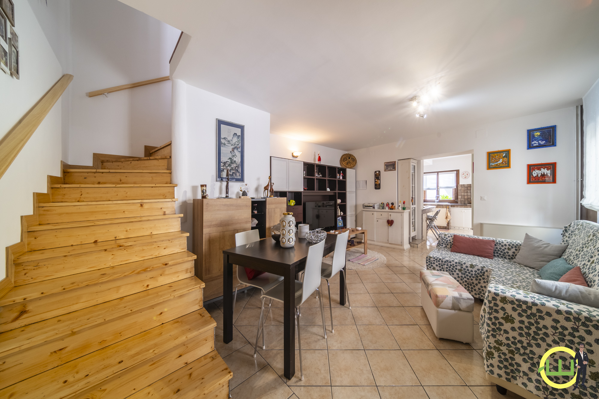 Media numero 6 di CASSACCO CASA CON RUSTICO OTTIMAMENTE RIFINITA!