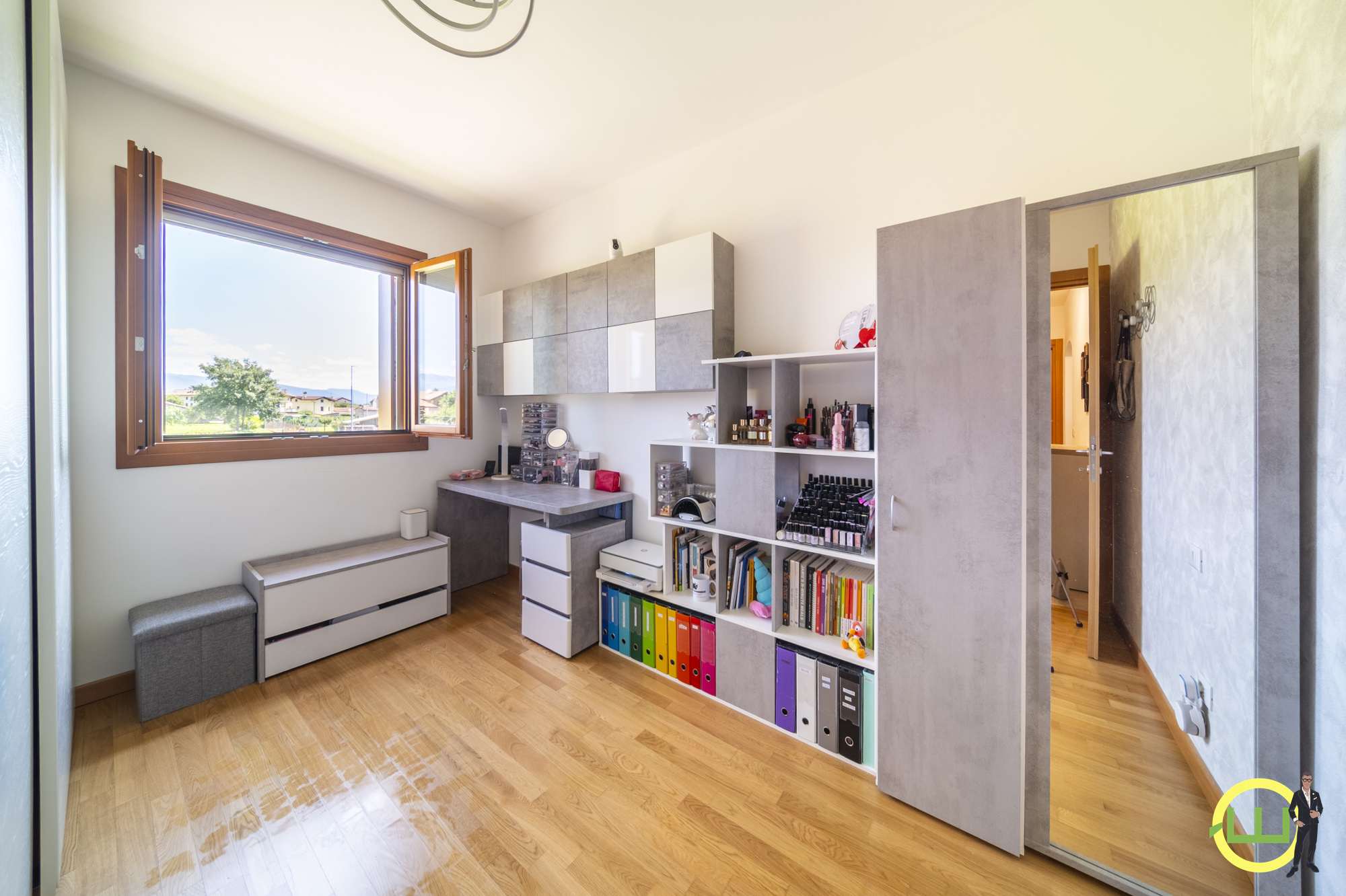 Media numero 15 di BICAMERE BISERVIZI TERRAZZATISSIMO UD EST