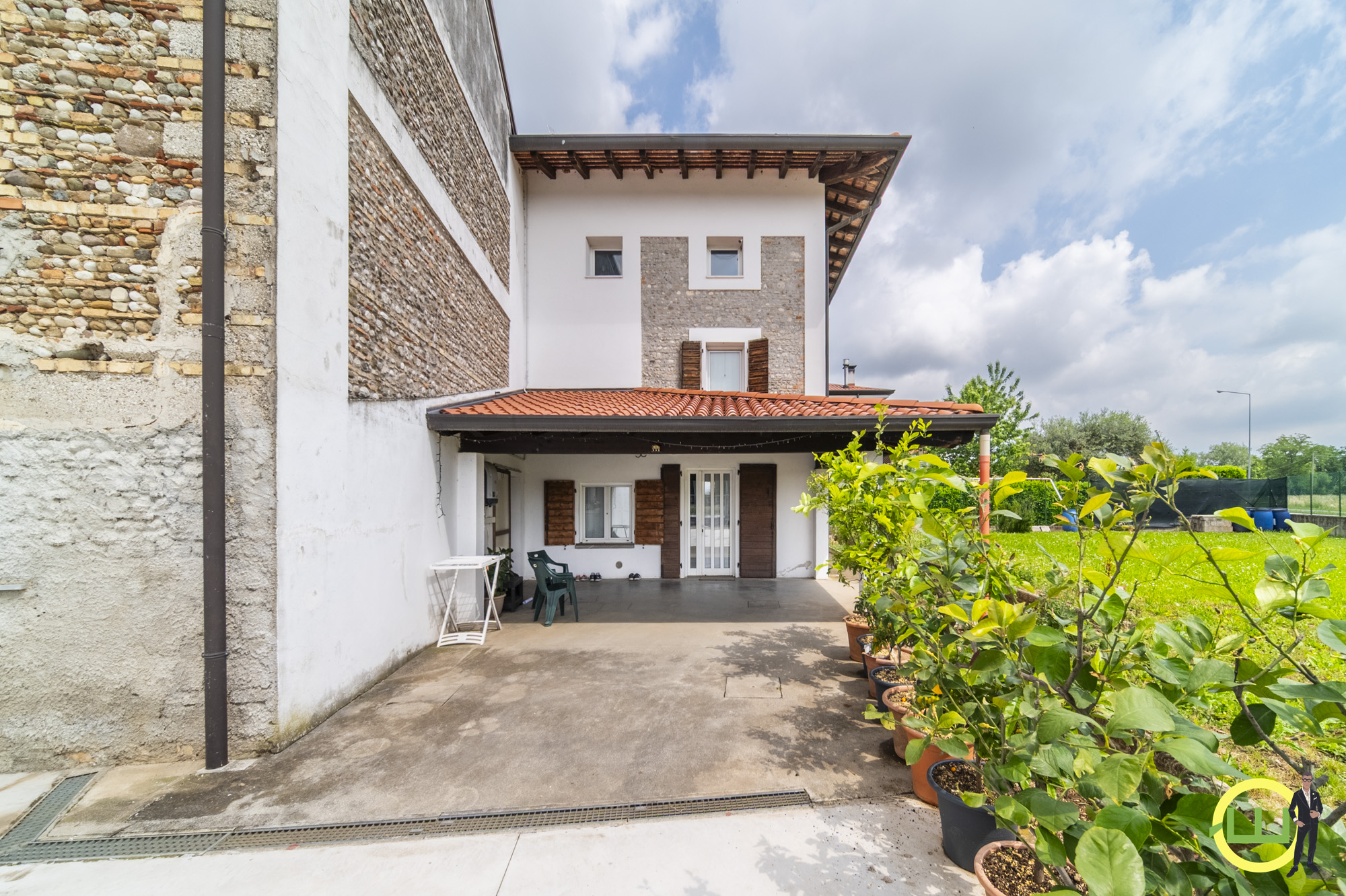 Immagine di VILLA DI TESTA CL.A4 CON AMPIO GIARDINO A MORTEGLIANO