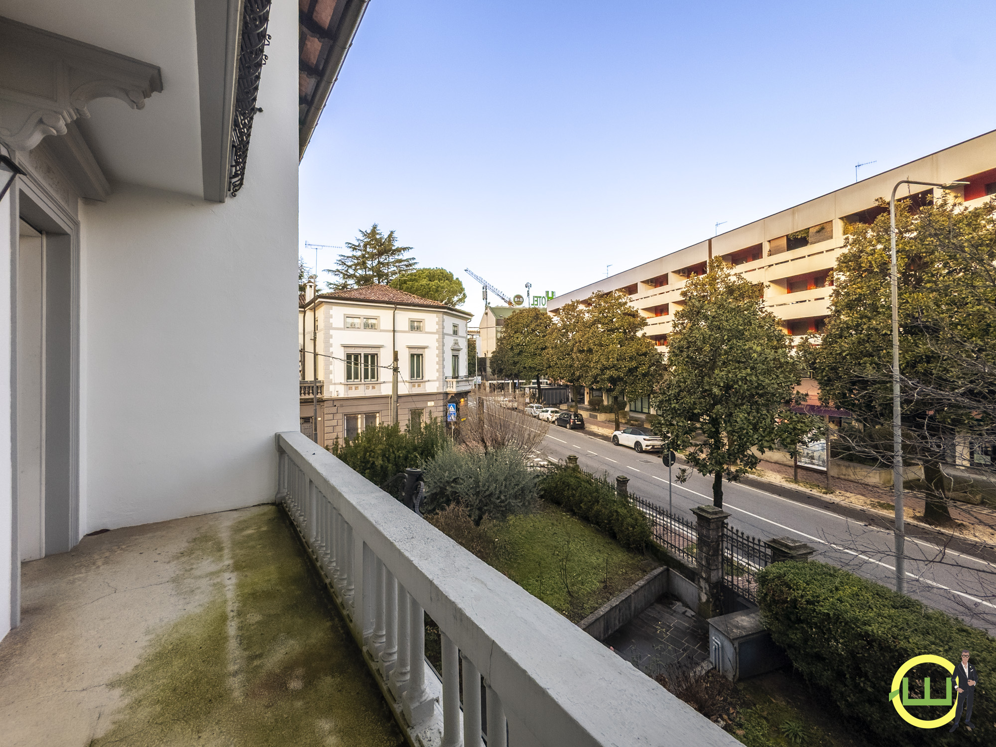 Media numero 25 di TRICAMERE IN VILLA LIBERTY (UD)