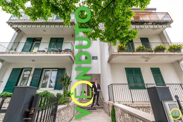 Media numero 1 di VENDUTO L'APPARTAMENTO completamente restaurato con giardino esclusivo e box auto a CORMONS